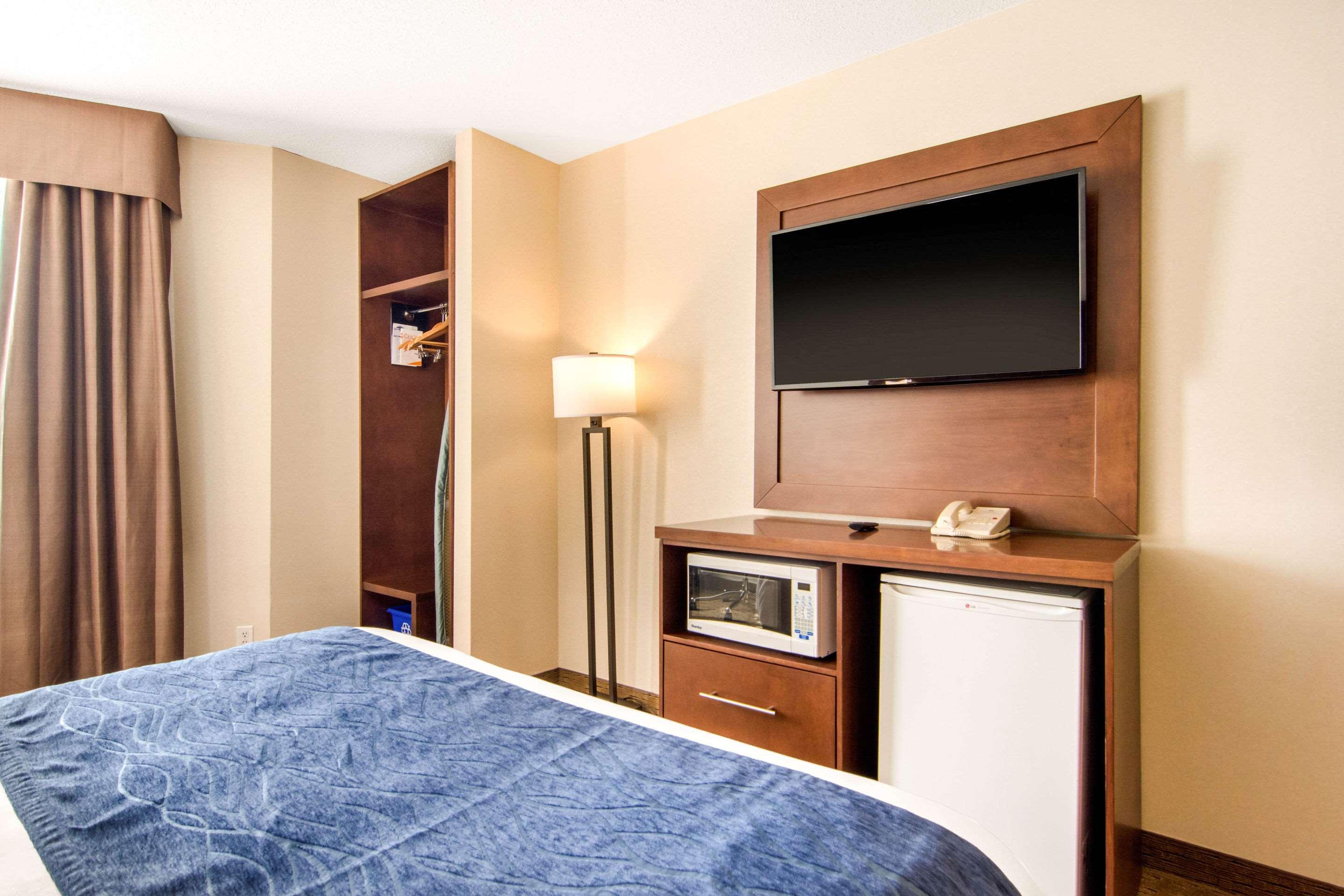 Comfort Inn & Suites Medicine Hat Εξωτερικό φωτογραφία