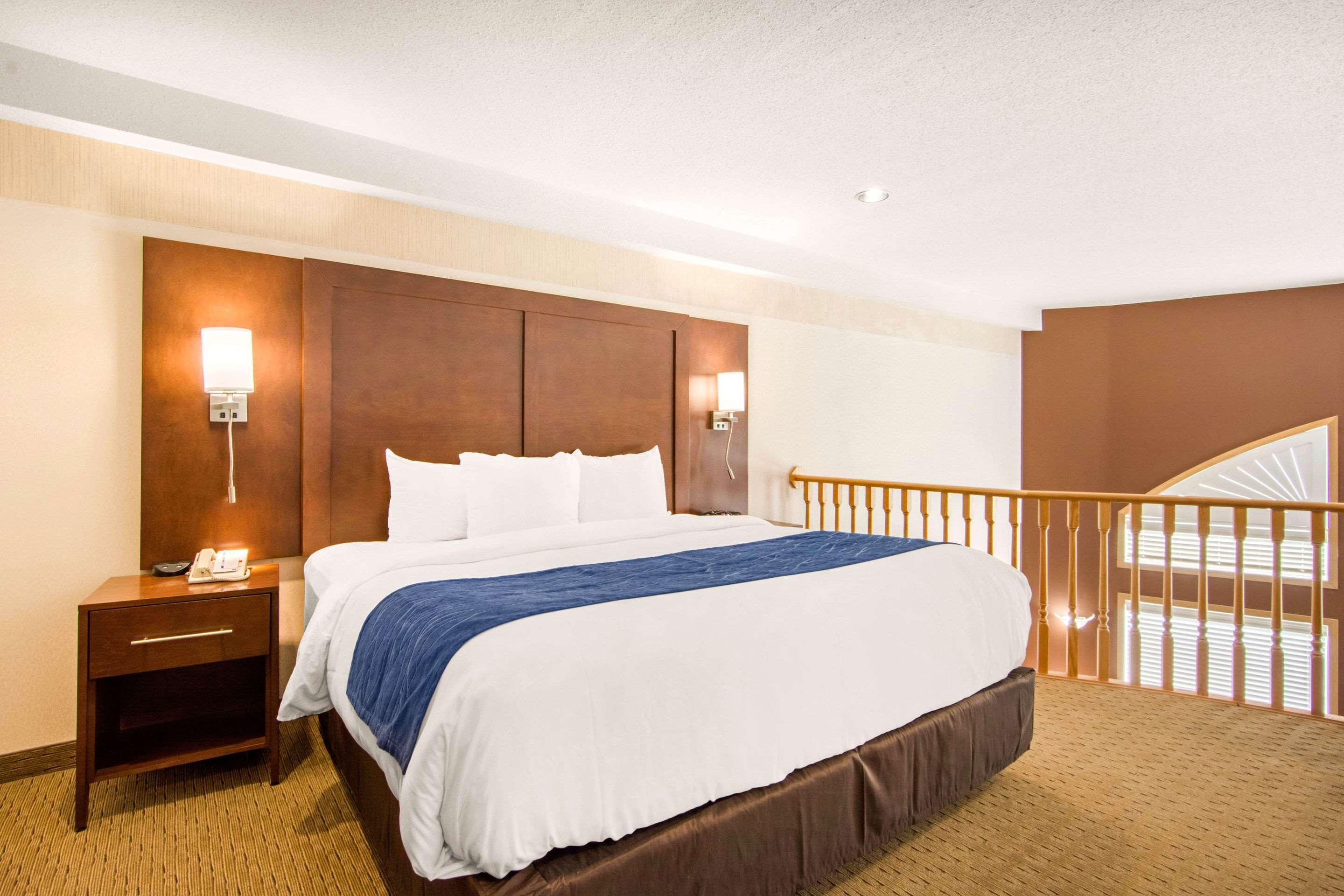 Comfort Inn & Suites Medicine Hat Εξωτερικό φωτογραφία