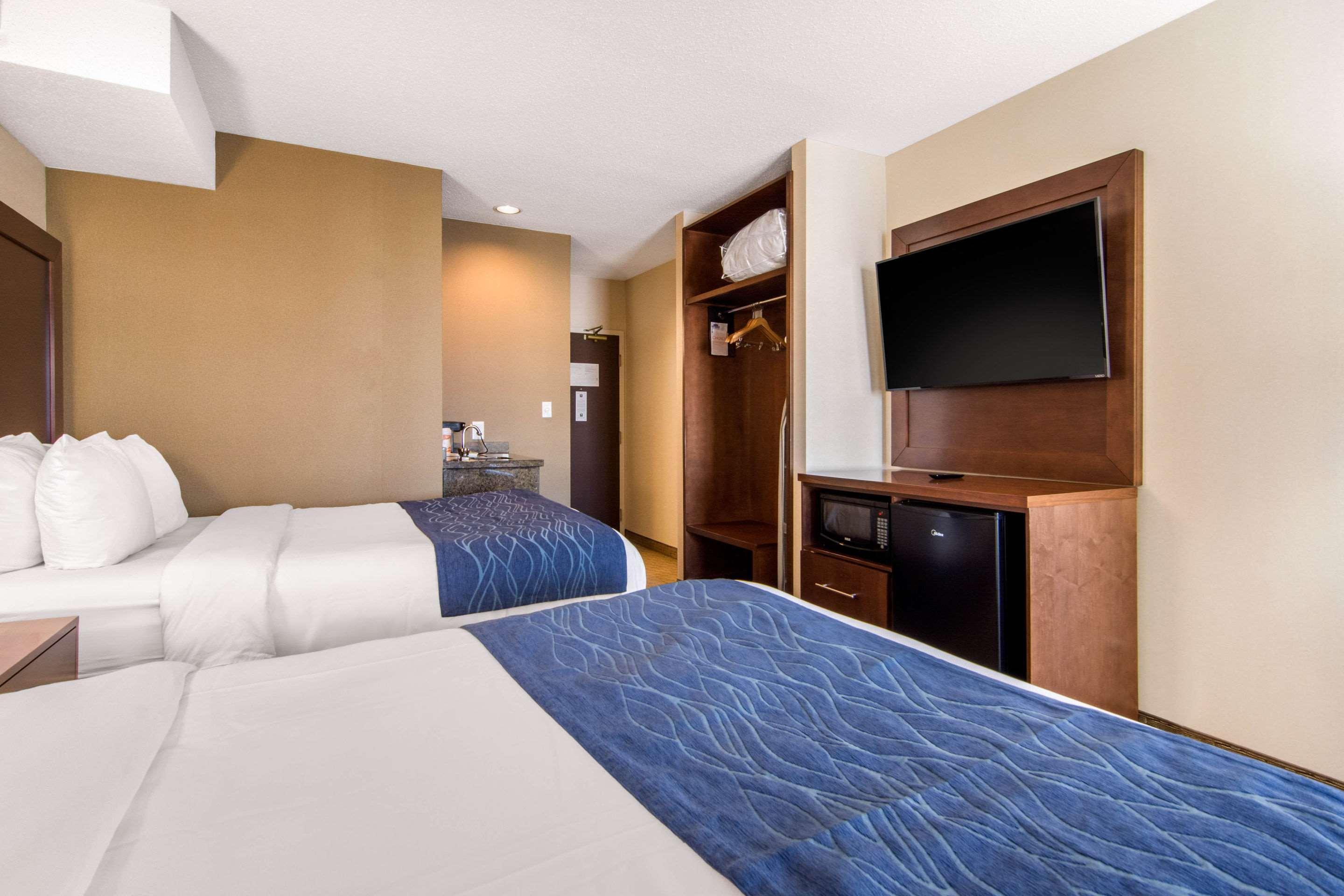 Comfort Inn & Suites Medicine Hat Εξωτερικό φωτογραφία