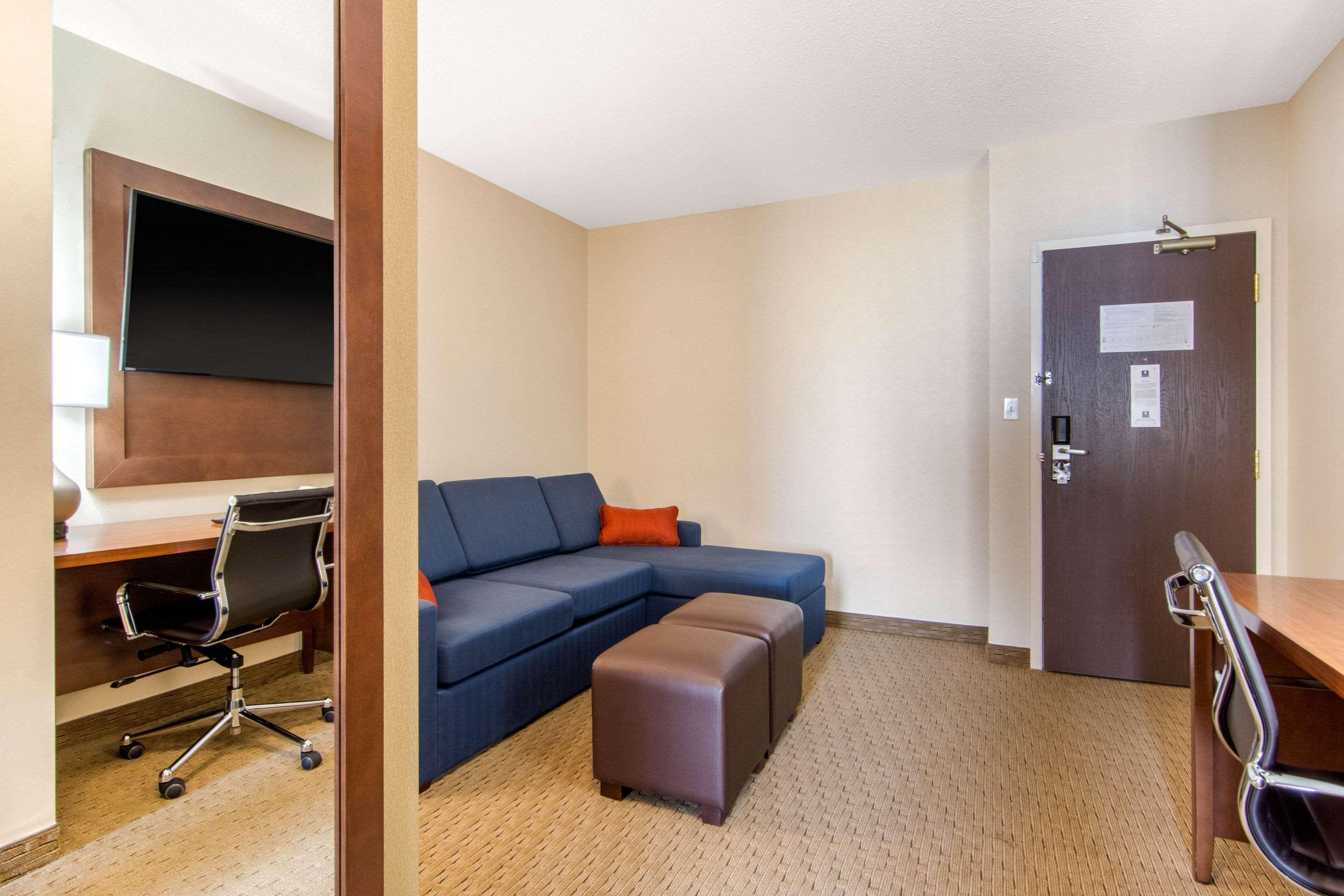 Comfort Inn & Suites Medicine Hat Εξωτερικό φωτογραφία