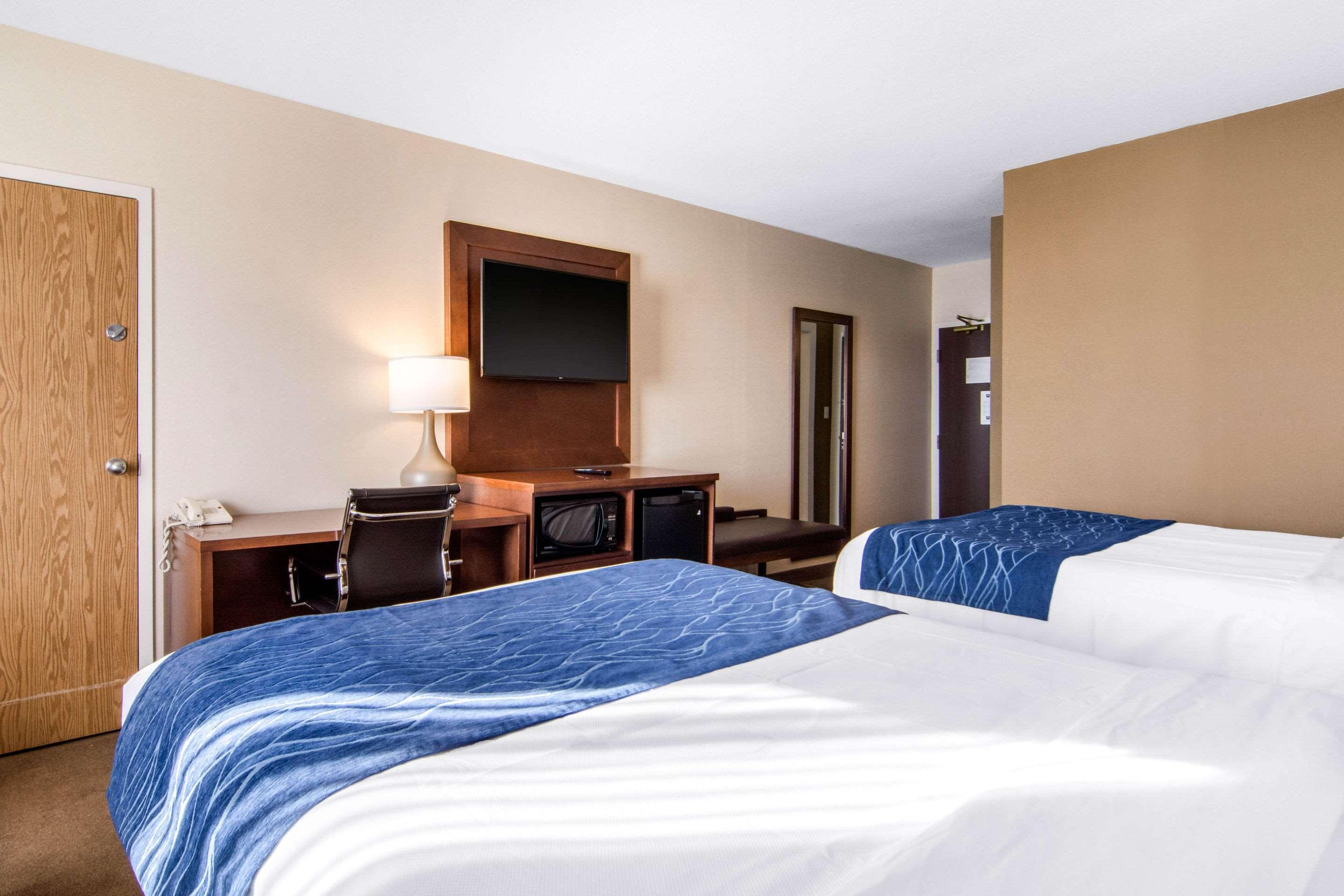 Comfort Inn & Suites Medicine Hat Εξωτερικό φωτογραφία